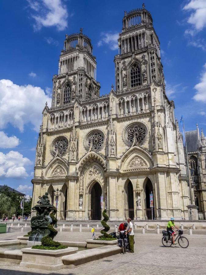 Porte Bourgogne Orleans Luaran gambar